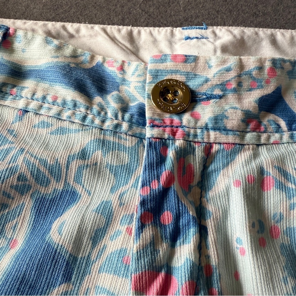 Lilly Pulitzer Blue & Pink Seashell Callahan Shorts Size 2 - Picture 5 of 8